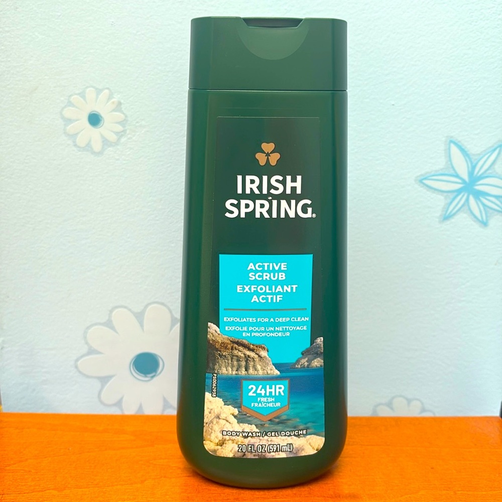 New Irish Spring Exfoliates For A Deep Clean Body Wash Active Scrub 24HR Fresh !